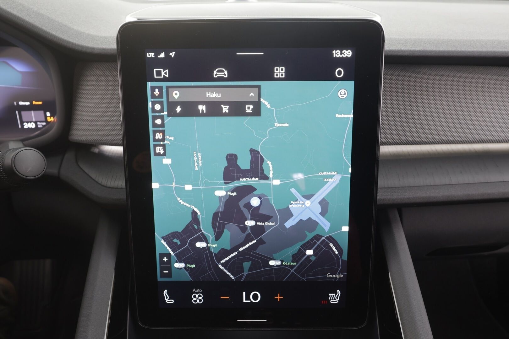 Polestar 2 2025 Long range Dual motor Plus Pack - | Pilot assist | ILP | Koukku | LED | 360-Kamera | Muistipenkki | High performance audio | Lasikatto | Sporttipenkit | Keyless | Apple&Android | 1.Om Suomi-auto | Merkkihuollettu | Kahdet Renkaat |