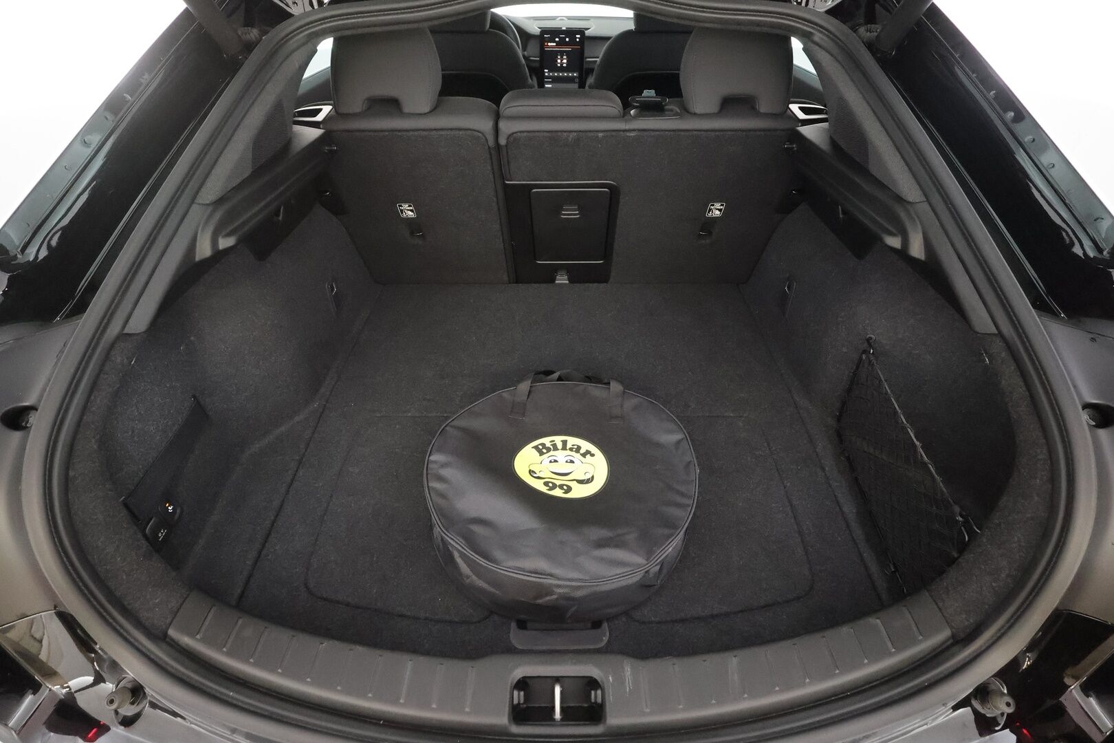 Polestar 2 2025 Long range Dual motor Plus Pack - | Pilot assist | ILP | Koukku | LED | 360-Kamera | Muistipenkki | High performance audio | Lasikatto | Sporttipenkit | Keyless | Apple&Android | 1.Om Suomi-auto | Merkkihuollettu | Kahdet Renkaat |