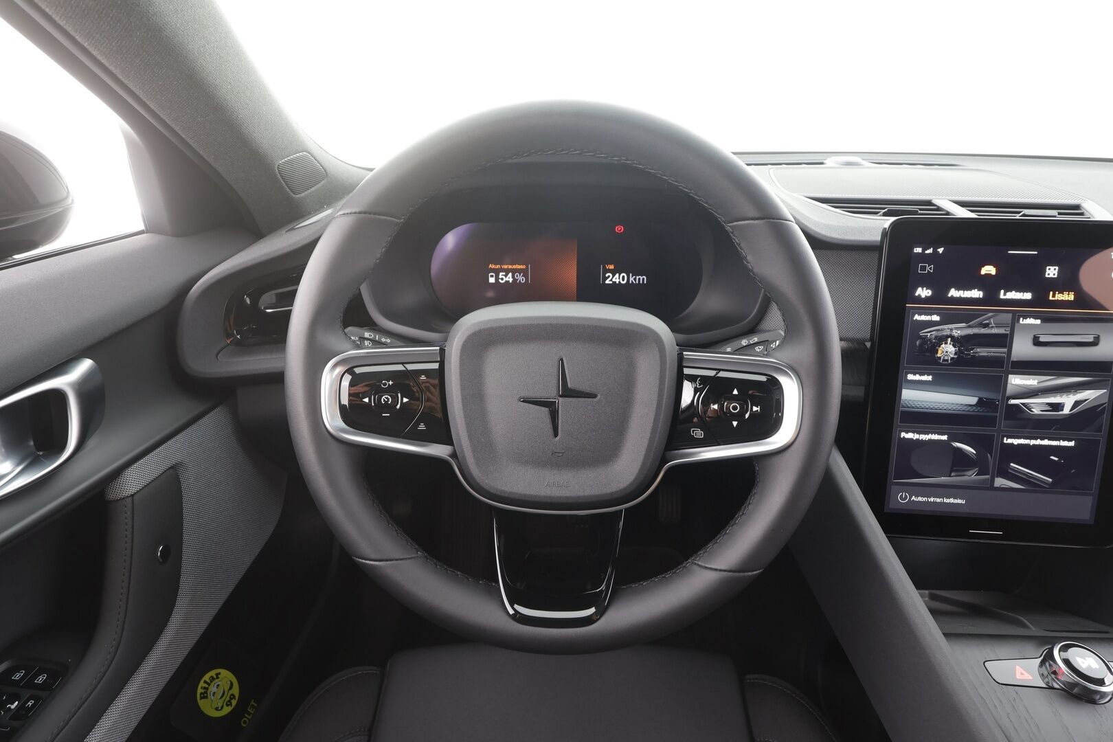 Polestar 2 2025 Long range Dual motor Plus Pack - | Pilot assist | ILP | Koukku | LED | 360-Kamera | Muistipenkki | High performance audio | Lasikatto | Sporttipenkit | Keyless | Apple&Android | 1.Om Suomi-auto | Merkkihuollettu | Kahdet Renkaat |