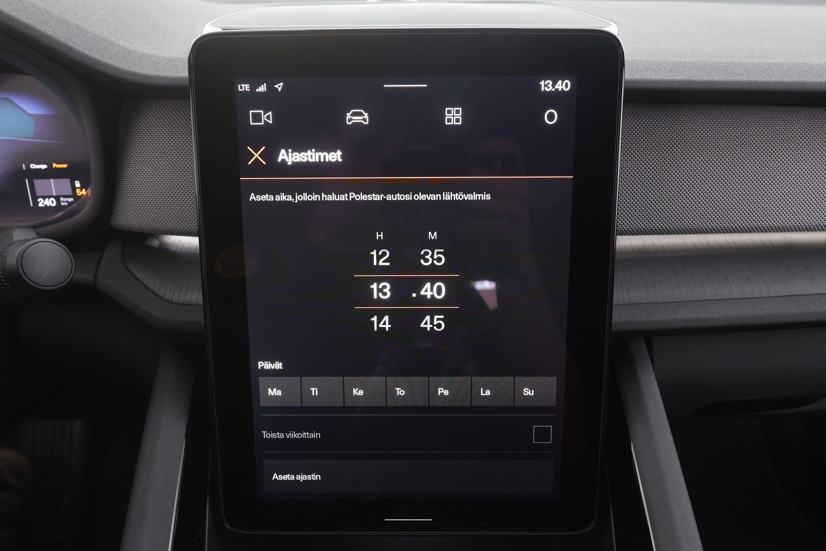 Polestar 2 2025 Long range Dual motor Plus Pack - | Pilot assist | ILP | Koukku | LED | 360-Kamera | Muistipenkki | High performance audio | Lasikatto | Sporttipenkit | Keyless | Apple&Android | 1.Om Suomi-auto | Merkkihuollettu | Kahdet Renkaat |