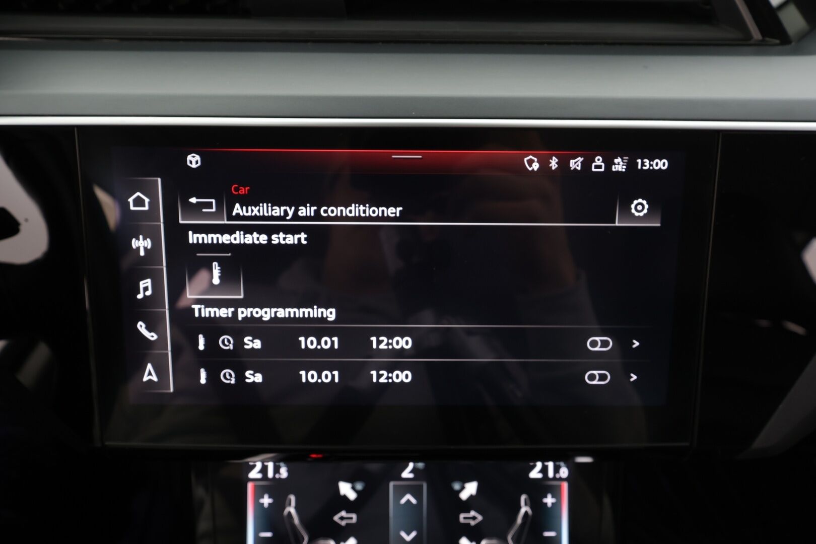 Audi e-tron 2021 Advanced 55 quattro - Akku kuntotarkastettu SoH 95,8% | Kahdet renkaat vanteineen | ACC | P.tutkat | Navi | Ilma-alusta | LED | Koukku | Muistipenkki | Sporttinahat 