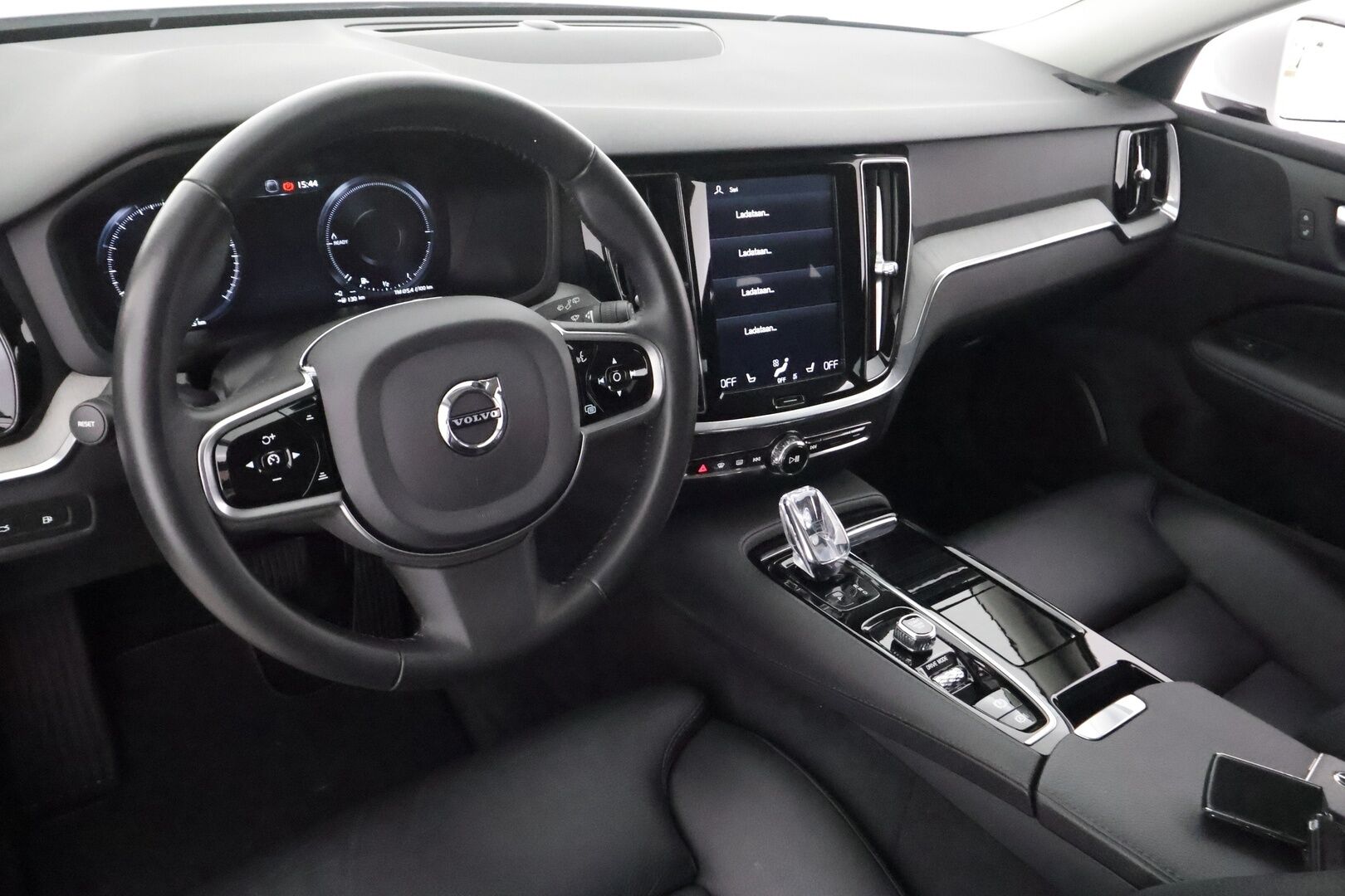 Volvo V60 2020 T6 TwE AWD Inscription aut - | ACC | Webasto | Koukku | Styling kit | Muistipenkki | Sporttinahat | 360° | Full-LED Active | Apple & Android | Merkkihuollot | 2x renkaat aluin |