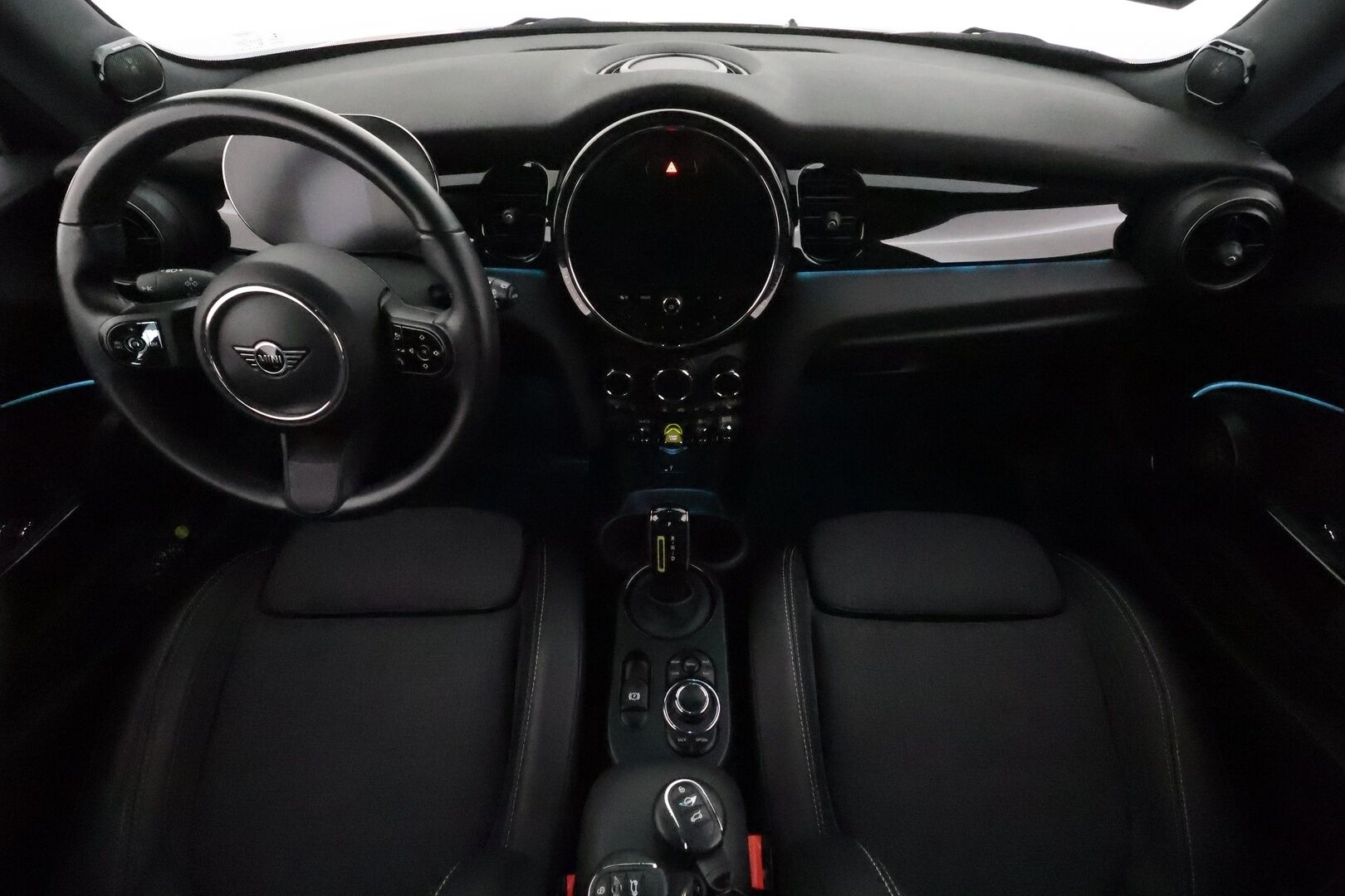 Mini Cooper 2022 Cooper SE **Vakkari / H&K / Lämpöpumppu / Comfort Access / LED / Puolinahat / Digimittaristo** - Akku kuntotarkastettu / Kahdet renkaat aluvanteilla