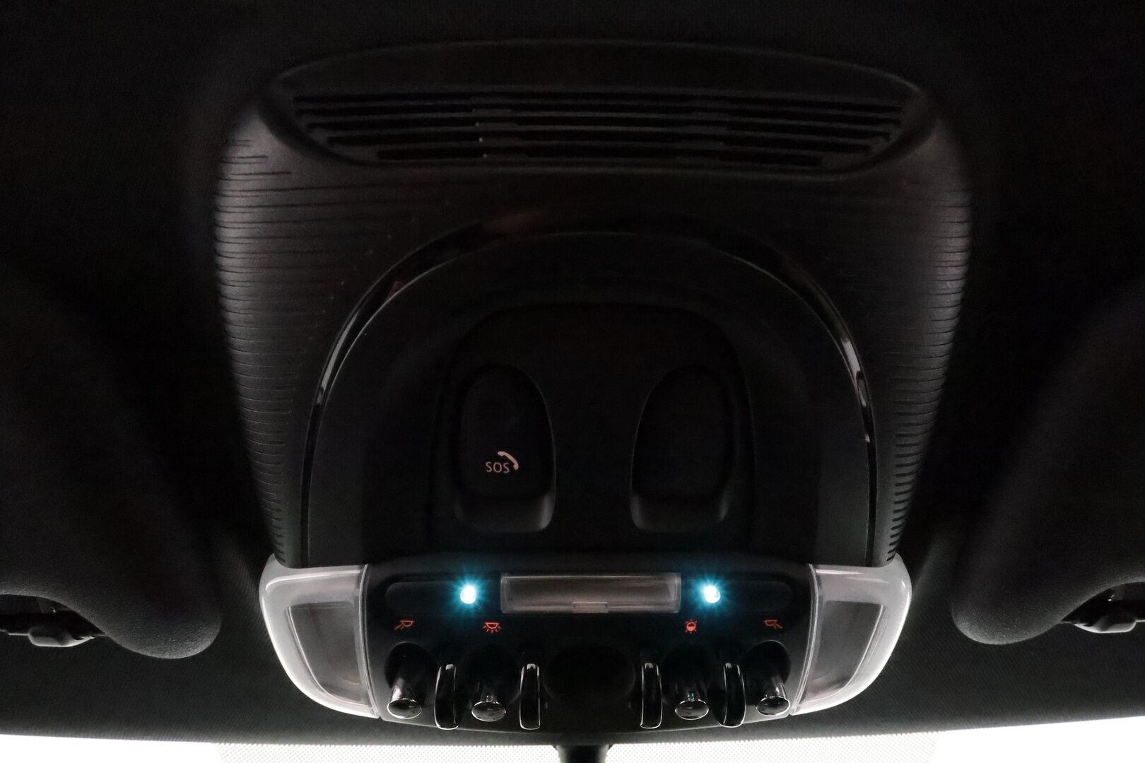 Mini Cooper 2022 Cooper SE **Vakkari / H&K / Lämpöpumppu / Comfort Access / LED / Puolinahat / Digimittaristo** - Akku kuntotarkastettu / Kahdet renkaat aluvanteilla