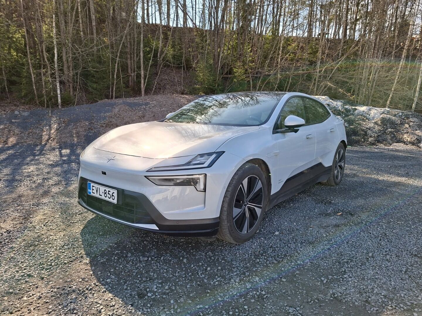 Polestar 4 2024 Long Range Dual motor * ACC / HUD / Koukku / ILP / 360° / Muistipenkki / Pixel LED / Lasikatto / H&K / Keyless / BLIS * - Suomi-auto / Kahdet renkaat aluvanteilla / Merkkihuollettu - HULLUT AVAJAISHULINAT KORKOTARJOUS 3,29 %