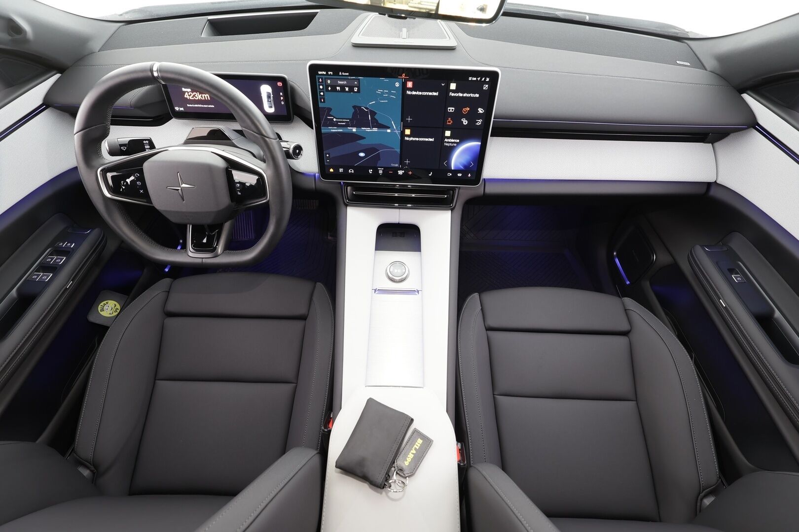 Polestar 4 2025 Long Range Dual motor - | ACC | HUD | Koukku | ILP | 360° | Muistipenkki | Pixel LED | Lasikatto | H&K | Keyless | BLIS | Suomi-auto | Kahdet renkaat aluvanteilla | Merkkihuollettu |