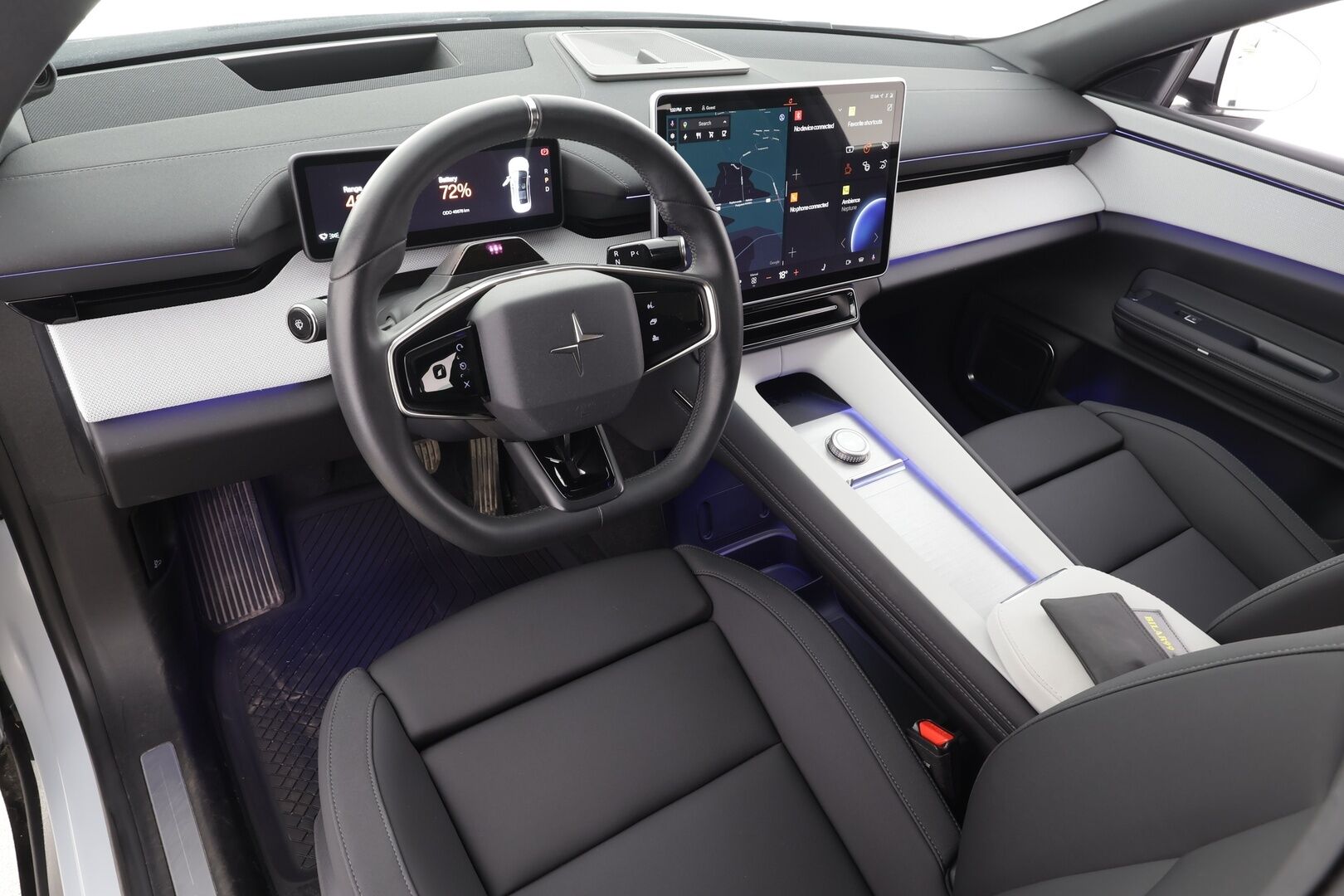 Polestar 4 2025 Long Range Dual motor * ACC / HUD / Koukku / ILP / 360° / Muistipenkki / Pixel LED / Lasikatto / H&K / Keyless / BLIS * - Suomi-auto / Kahdet renkaat aluvanteilla / Merkkihuollettu - HULLUT AVAJAISHULINAT KORKOTARJOUS 3,29 %