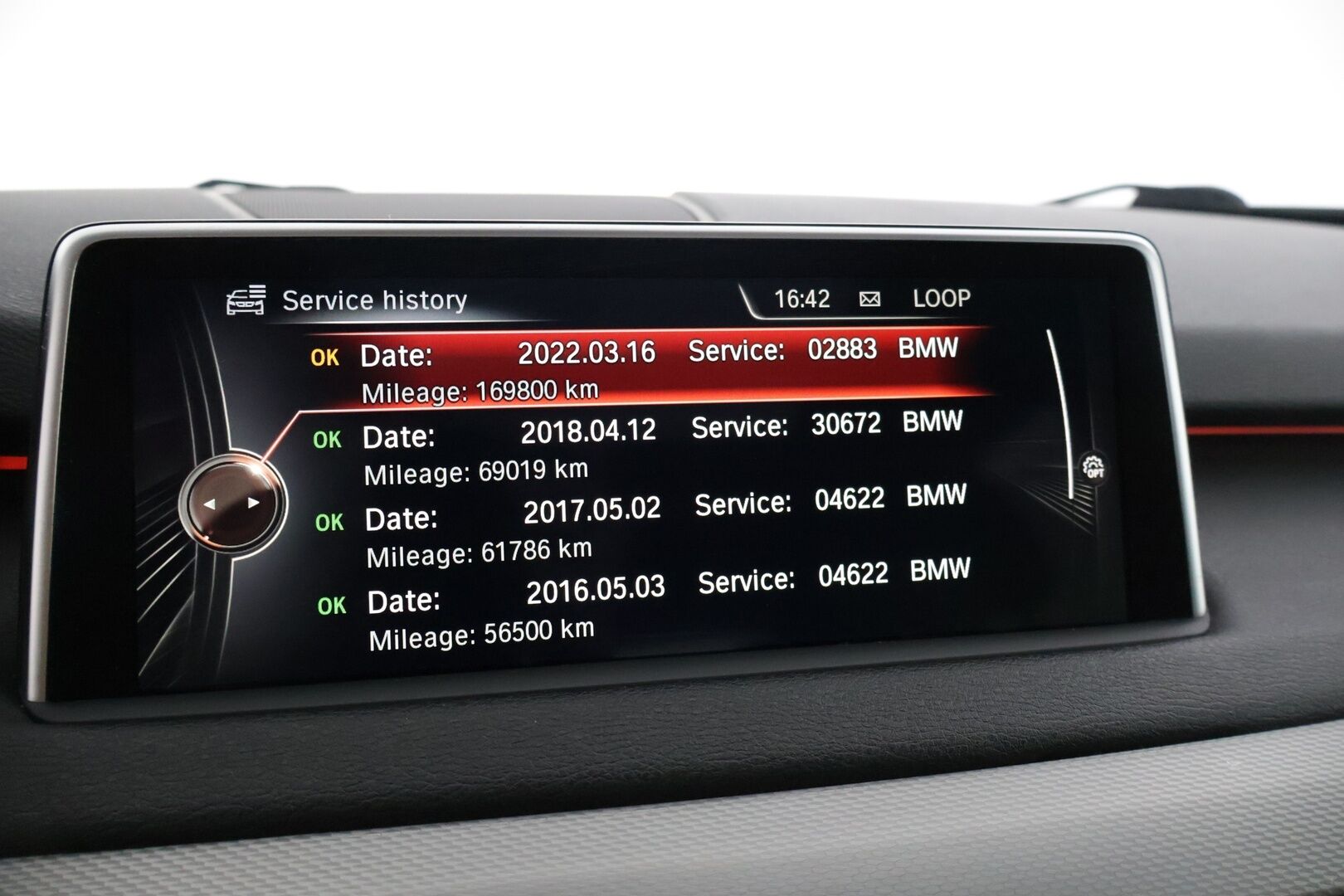 BMW X5 2014 M50d Farmari (AC) 4ov 2993cm3 A* Harman/kardon / Comfort access / Comfortnahat / Panorama / Vetokoukku * - 3,99 % KORKOTARJOUS TÄHÄN AUTOON - 31.5. ASTI! - * Kovilla varusteilla / Tilava / Isosti huollettu / MYYDÄÄN HUUTOKAUPAT.COMISSA*