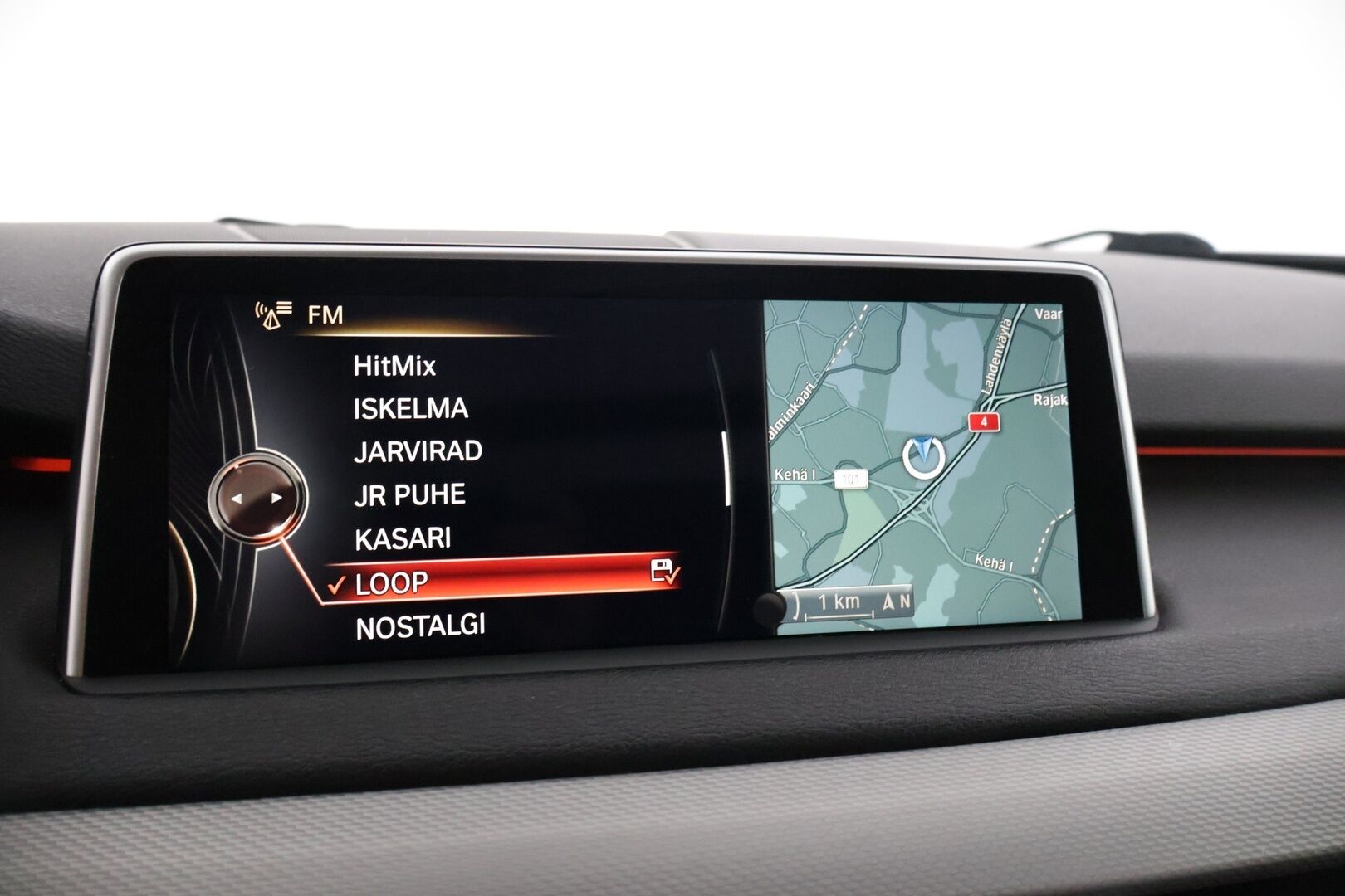 BMW X5 2014 M50d Farmari (AC) 4ov 2993cm3 A* Harman/kardon / Comfort access / Comfortnahat / Panorama / Vetokoukku * - 3,99 % KORKOTARJOUS TÄHÄN AUTOON - 31.5. ASTI! - * Kovilla varusteilla / Tilava / Isosti huollettu / MYYDÄÄN HUUTOKAUPAT.COMISSA*