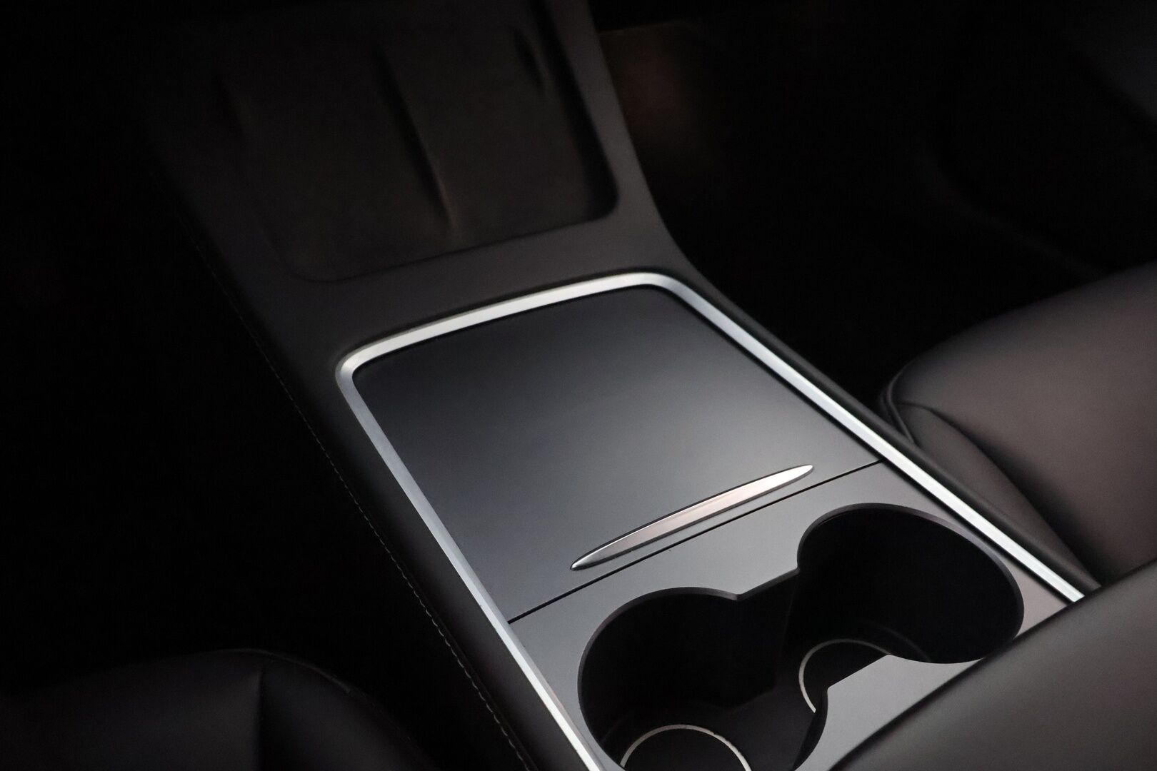 Tesla Model 3 2021 Model 3 Sedan (AA) 4ov - Lämpöpumppu / Adapt.Vakkari / Autopilot / Premium Audio / BLIS / Nahkapenkit / Lasikatto / Juuri saapunut Tampereelle!