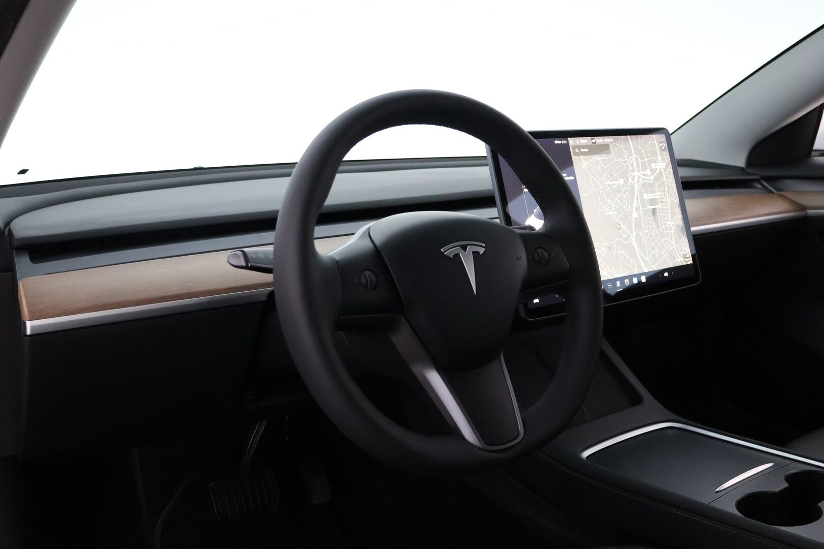 Tesla Model 3 2021 Model 3 Sedan (AA) 4ov - Lämpöpumppu / Adapt.Vakkari / Autopilot / Premium Audio / BLIS / Nahkapenkit / Lasikatto / Juuri saapunut Tampereelle!