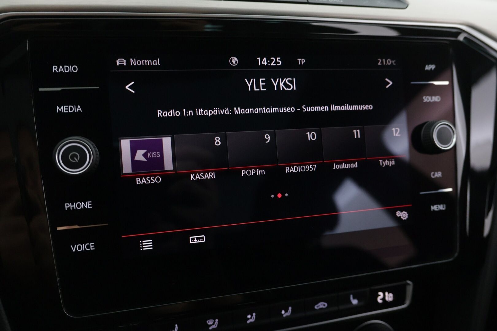 Volkswagen Passat 2018 Variant Alltrack 2,0 TSI 162 kW 4MOTION DSG Winter Edition - ACC | Webasto | Matrix-Ledit | Digimittaristo | Kattoluukku | Nahkapenkit | 3-alue ilmastointi | Vetokoukku | Sähkökontti |