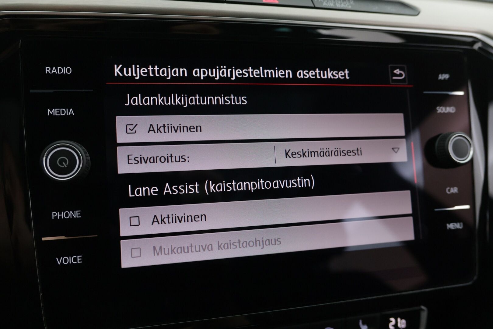 Volkswagen Passat 2018 Variant Alltrack 2,0 TSI 162 kW 4MOTION DSG Winter Edition - ACC | Webasto | Matrix-Ledit | Digimittaristo | Kattoluukku | Nahkapenkit | 3-alue ilmastointi | Vetokoukku | Sähkökontti |