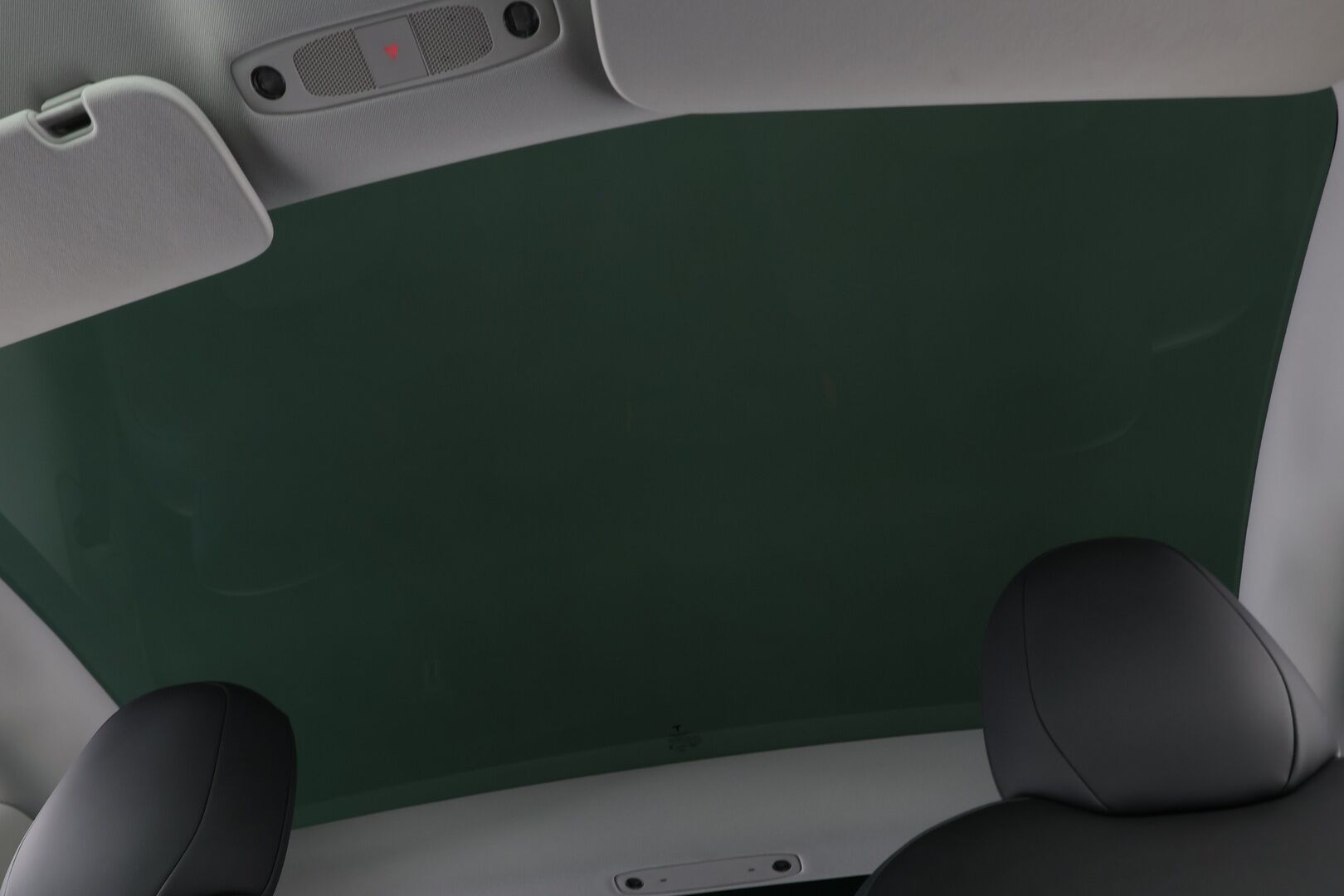 Tesla Model 3 2022 Long Range * Koukku / ILP / ACC / Matrix-LED / P.kamera / Muistipenkki / Premium Audio / Navi / Kaistavahti / Keyless * - Akku kuntotarkastettu / 2x Latauskaapelit / Kahdet renkaat
