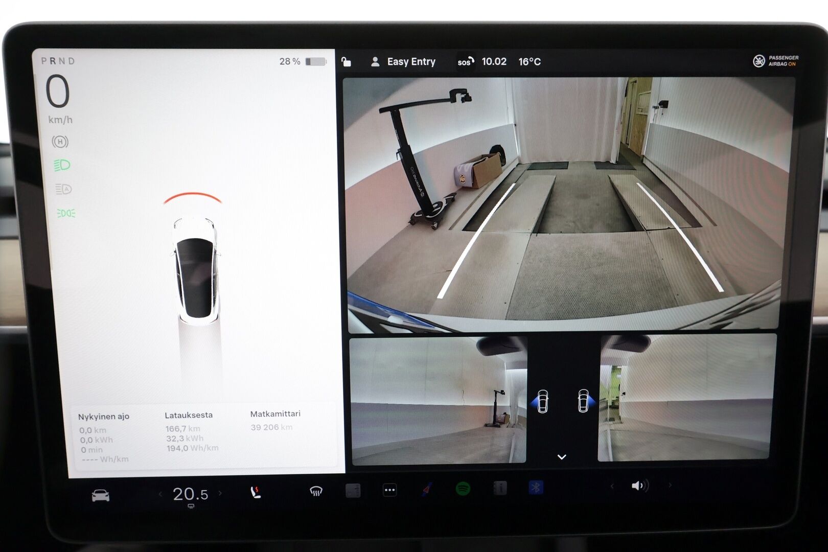 Tesla Model 3 2022 Long Range * Koukku / ILP / ACC / Matrix-LED / P.kamera / Muistipenkki / Premium Audio / Navi / Kaistavahti / Keyless * - Akku kuntotarkastettu / 2x Latauskaapelit / Kahdet renkaat
