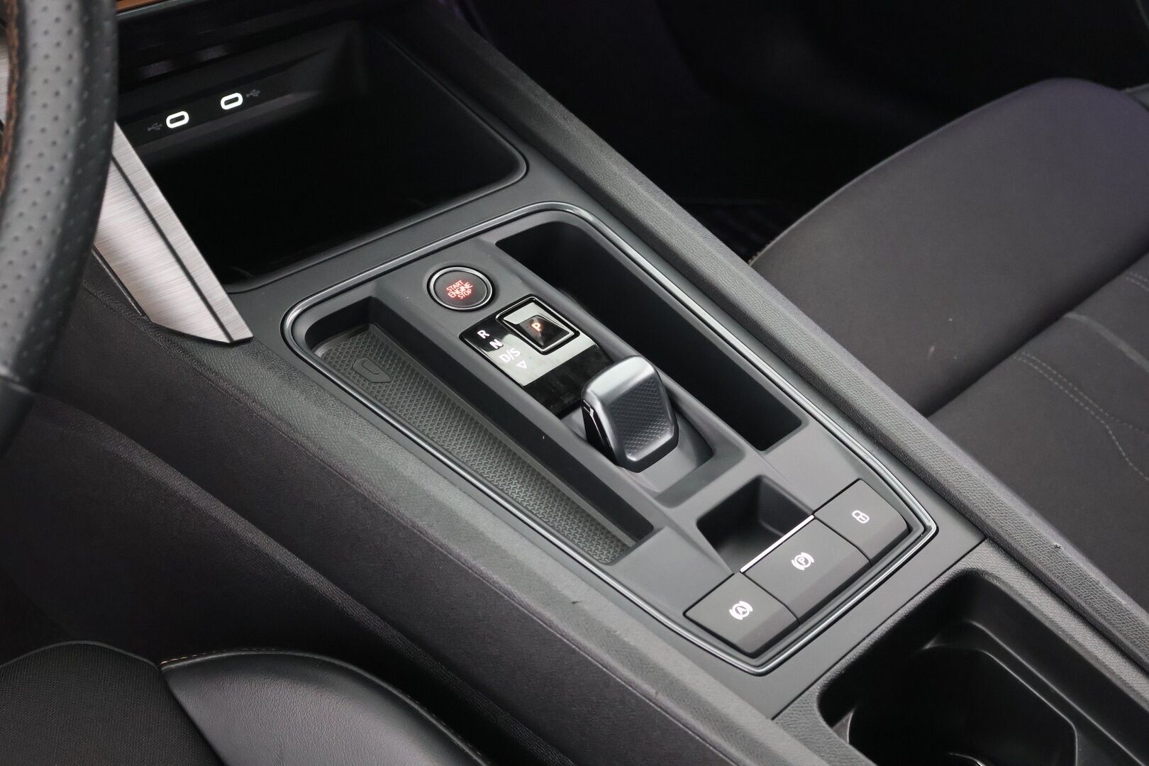 Cupra Leon 2022 1,4 PHEV 180 kW e-HYBRID DSG - Tulossa myyntiin, kysy lisätiedot myyjältä! 