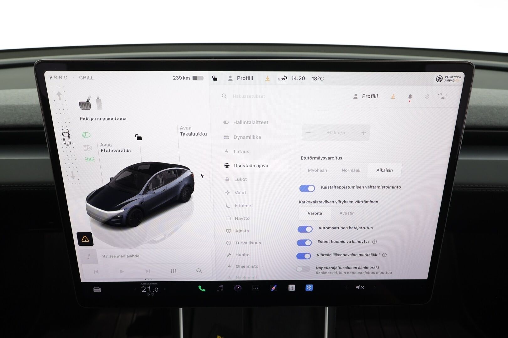 Tesla Model Y 2025 Long Range - | Juniper | Koukku | ACC | ILP | Matrix | Ilm. sähkönahat | Muistipenkki | Takanäyttö | Lasikatto | Ambient light | 1-om suomiauto | 2x renkaat aluin |