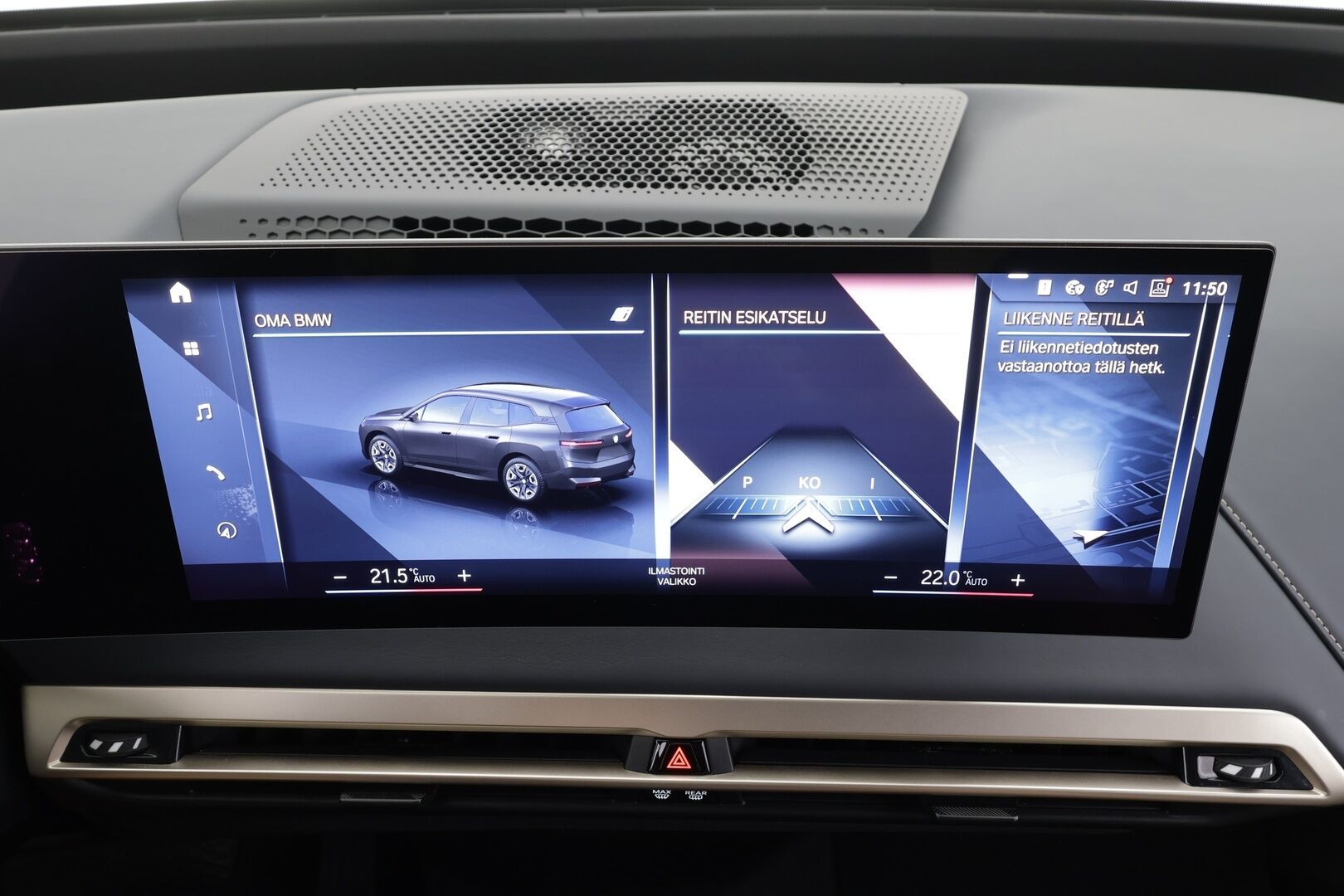 BMW iX 2022 xDrive50 - | ACC | Lisälämmitin | Koukku | B&W| Laser Light | HUD | Ilma-alusta | Softclose | Sky Lounge | Widescreen | 360-Kamera | Ilmastoidut muisti nahat | Comfort Access | Merkkihuollettu |