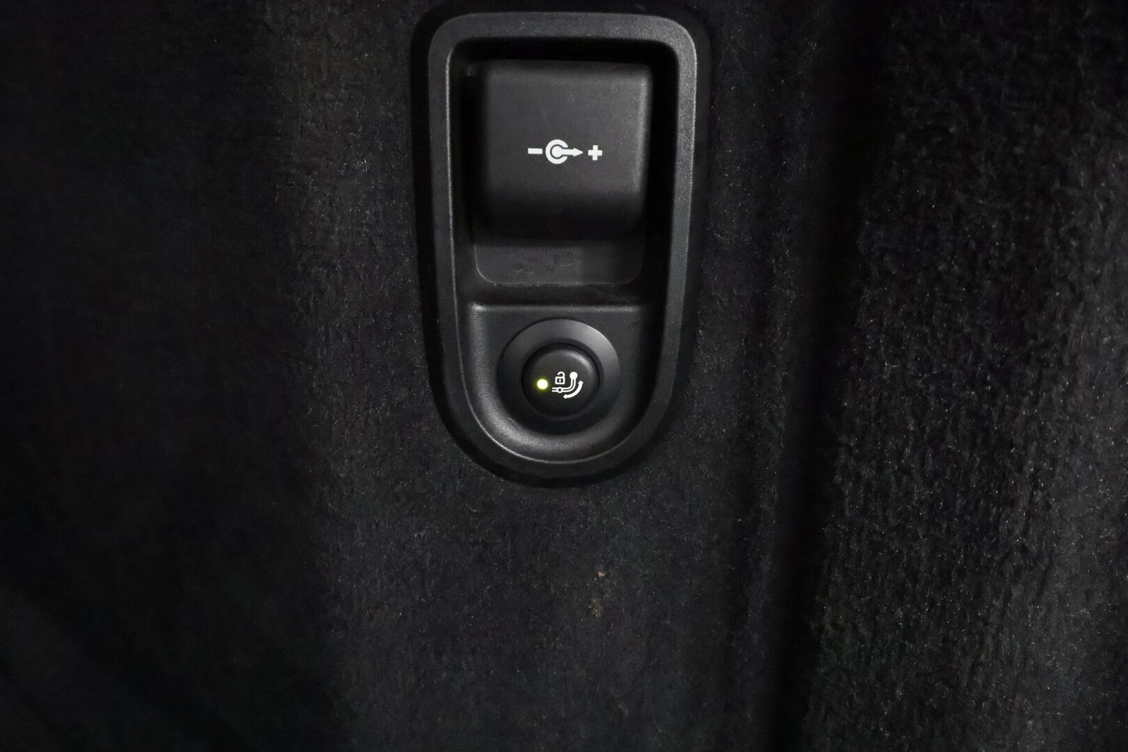 BMW 530E 2021 G31 Touring 530e xDrive * Adapt.Vakkari / Laser LED / Harman & Kardon / Muistipenkit Hieronnalla / 360-Kamera / Comfort Access - Akku kuntotarkastettu SoH 98,6& / Ilmastoidut Sporttinahat / Supervarusteet!!