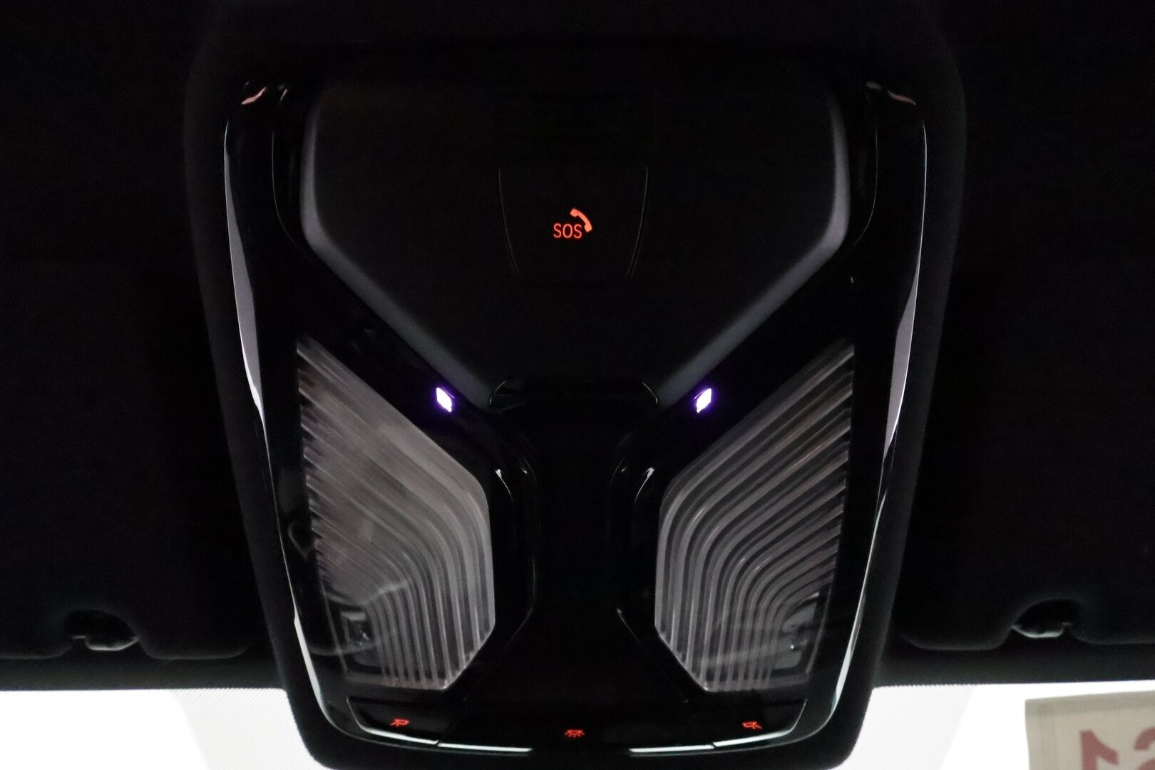 BMW 530E 2021 G31 Touring 530e xDrive * Adapt.Vakkari / Laser LED / Harman & Kardon / Muistipenkit Hieronnalla / 360-Kamera / Comfort Access - Akku kuntotarkastettu SoH 98,6& / Ilmastoidut Sporttinahat / Supervarusteet!!