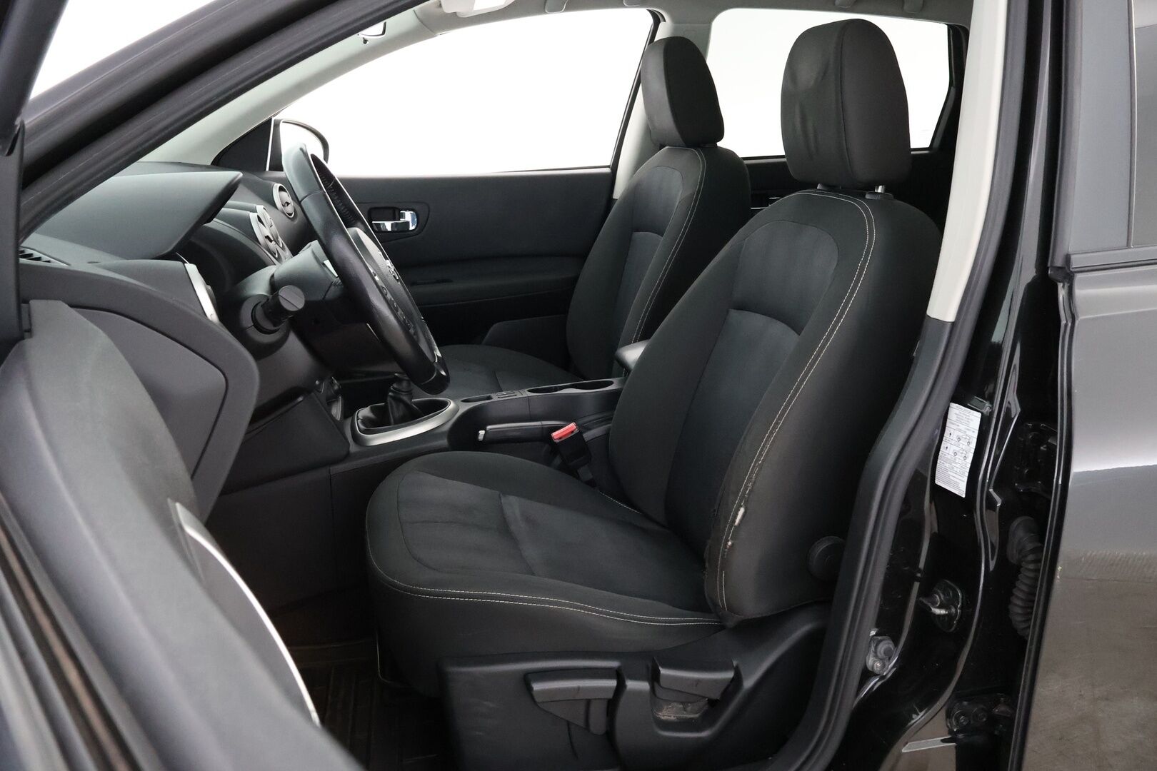 Nissan Qashqai+2 2011 2,0L Acenta 2WD 6M/T MY11 - - YritysOutlet - Myydään vain yrityksille