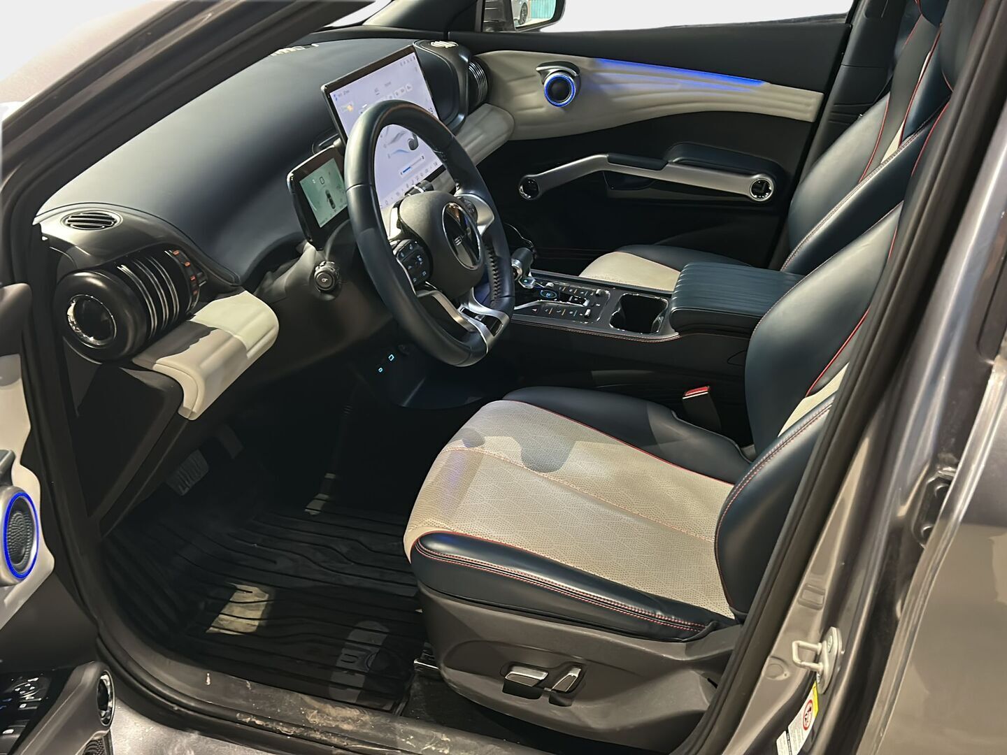 BYD Atto3 2022 Design * Lämpöpumppu / Panoraama / Adapt.Vakkari / 360-Kamera / Nahkasisusta / Adapt.LED / Merkkihuollettu! - Metalliväri / Upea / Juuri tullut Tampereelle! - HULLUT AVAJAISHULINAT KORKOTARJOUS 3,29 %