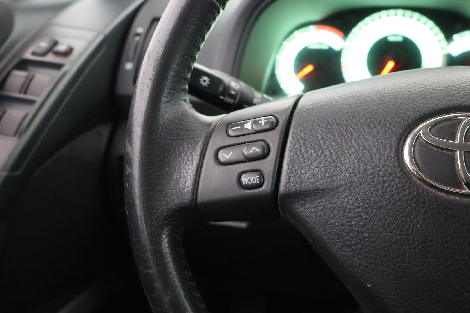Toyota Corolla Verso 2004 5D COROLLA VERSO STW 1.8 AUTOMATIC-7-ZNR11L-GRGEKW/275 - Myydään huutokaupat.com:issa! - KORKO VAIN 3,99 %