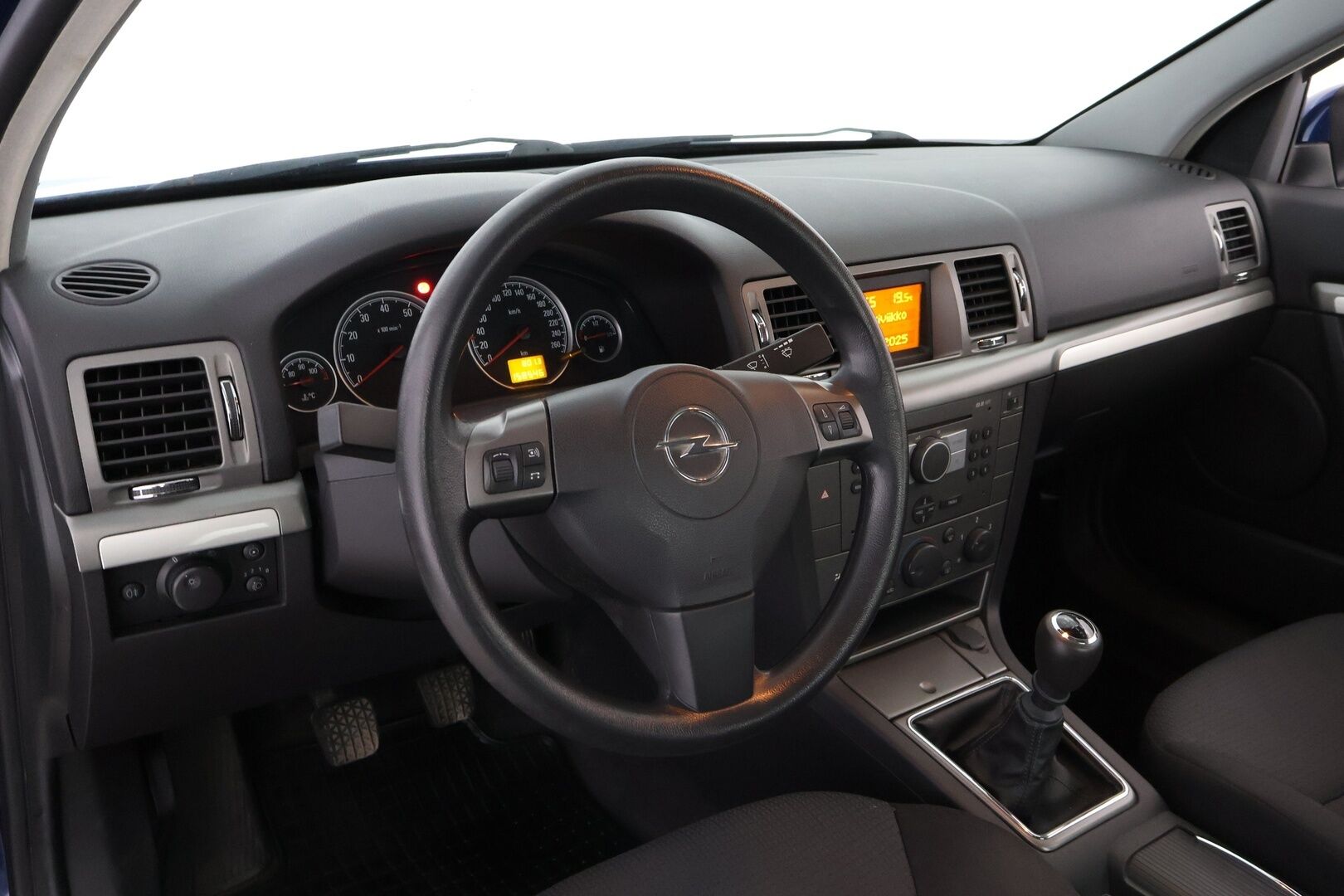 Opel Vectra 2007 - YritysOutlet - Myydään vain yrityksille - – Tämä auto myydään YritysOutlet -valikoimasta vain yritykselle