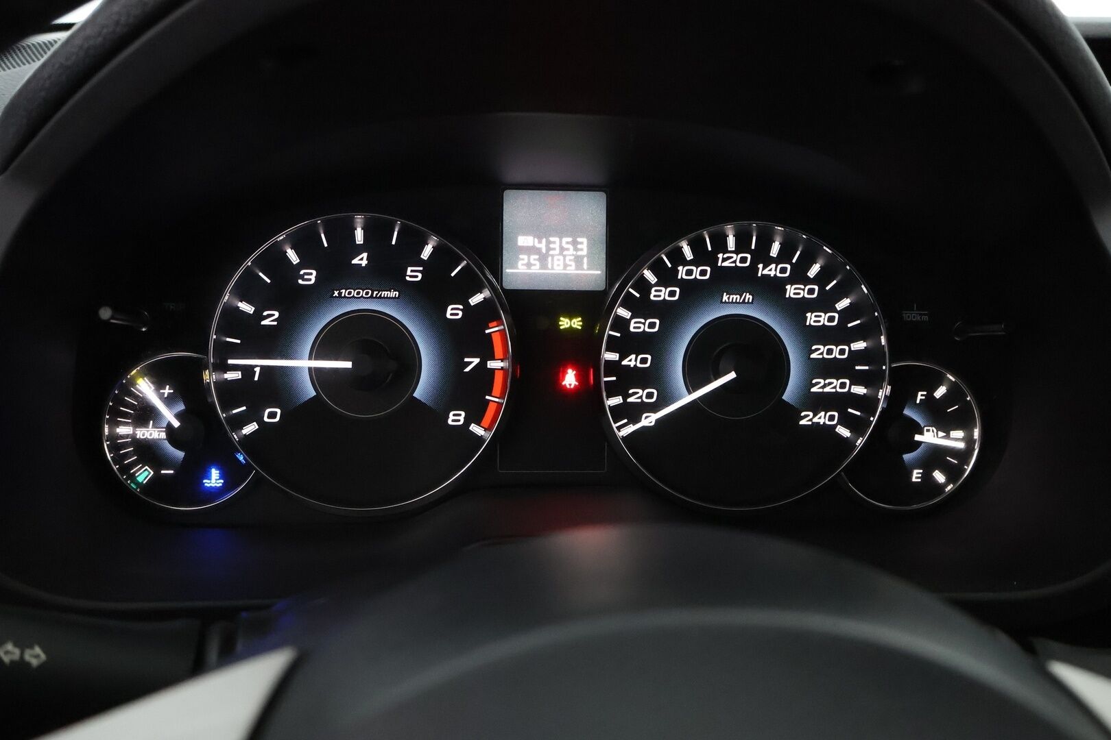 Subaru Outback 2011 2,5i UA 6MT Business - Suomiauto / Nahkasisusta / Lohko & Sisäpistoke / Xenon / Vakkari / Muistipenkki / 2x Fiksut renkaat / Upeasti huollettu!