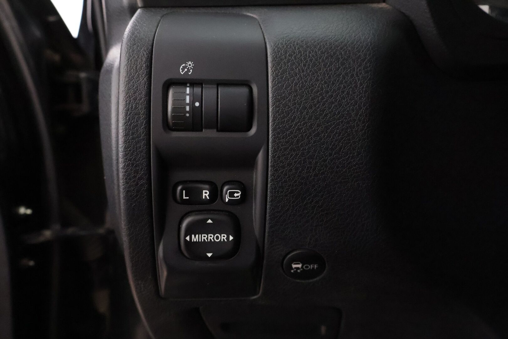 Subaru Forester 2011 2,0 XS TD WV Business *MYYDÄÄN HUUTOKAUPAT.COM*