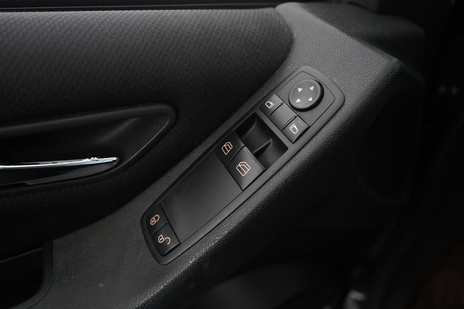 Mercedes-Benz A 2005 - YritysOutlet - Myydään vain yrityksille - – Tämä auto myydään YritysOutlet -valikoimasta vain yritykselle