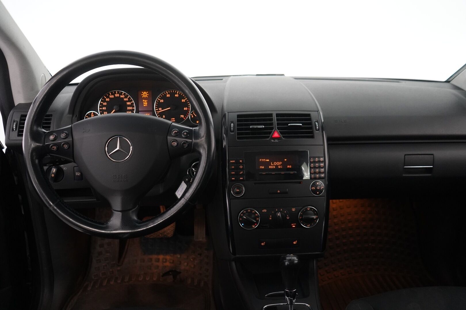 Mercedes-Benz A 2005 - YritysOutlet - Myydään vain yrityksille - – Tämä auto myydään YritysOutlet -valikoimasta vain yritykselle