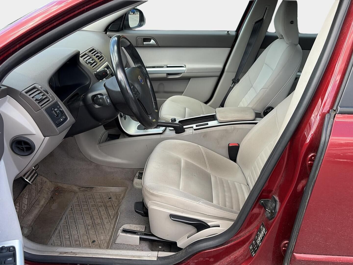 Volvo S40 2012 D3 Classic aut - Vakkari | P-Tutka | Penkinlämmittimet | Xenon | Suomi-auto | Jakopää tehty 25