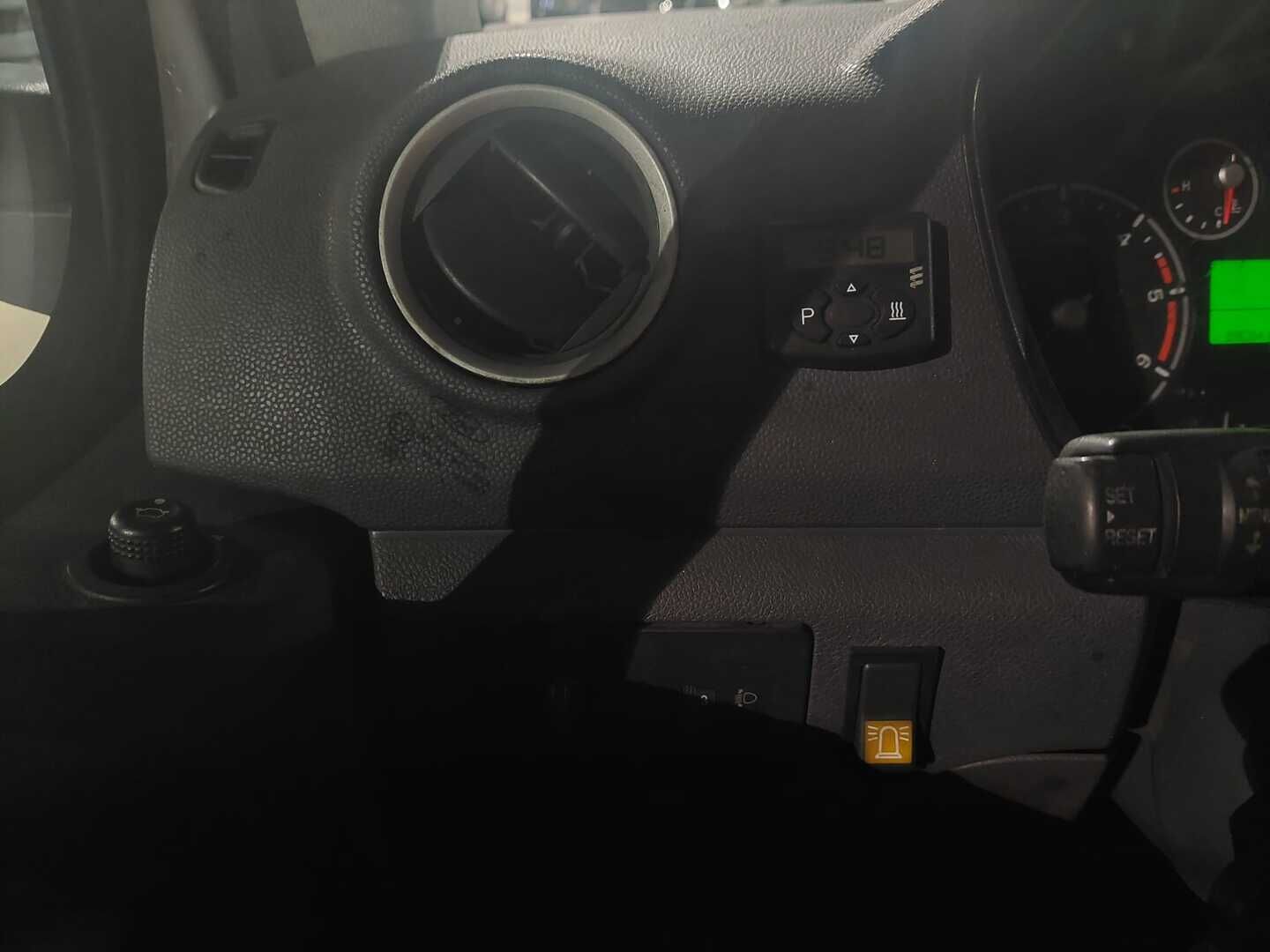 Ford Transit Connect 2012 LWB 1,8 TDCi 90hv DPF S5 Trend - YritysOutlet - Myydään vain yrityksille - *Suomi-auto / ALV / PA-lämmitin ajastimella / 2x Renkaat peltivantein / Juuri katsastettu*