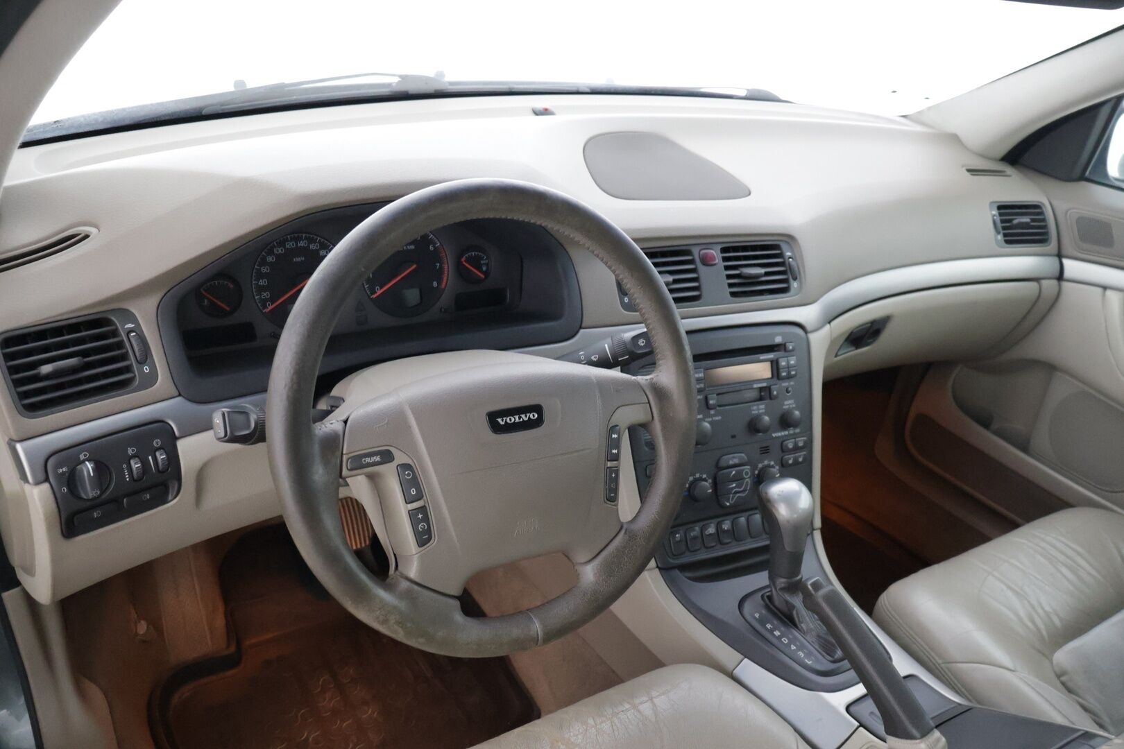 Volvo S80 2000 4D S80 SEDAN 2.4 TURBO AUTOMATIC-TS58K9/279 * / Myydään huutokaupat.comissa! Vakkari / Muistipenkit sähköllä / *