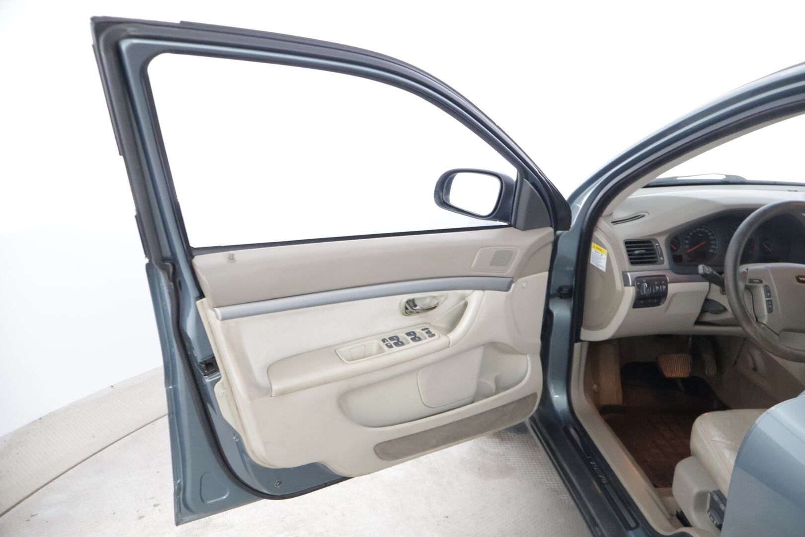 Volvo S80 2000 4D S80 SEDAN 2.4 TURBO AUTOMATIC-TS58K9/279 * / Myydään huutokaupat.comissa! Vakkari / Muistipenkit sähköllä / *
