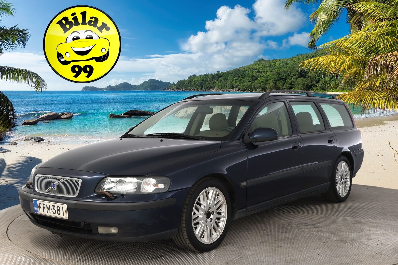 Volvo V70 2002 *Myydään Huutokaupat.com*