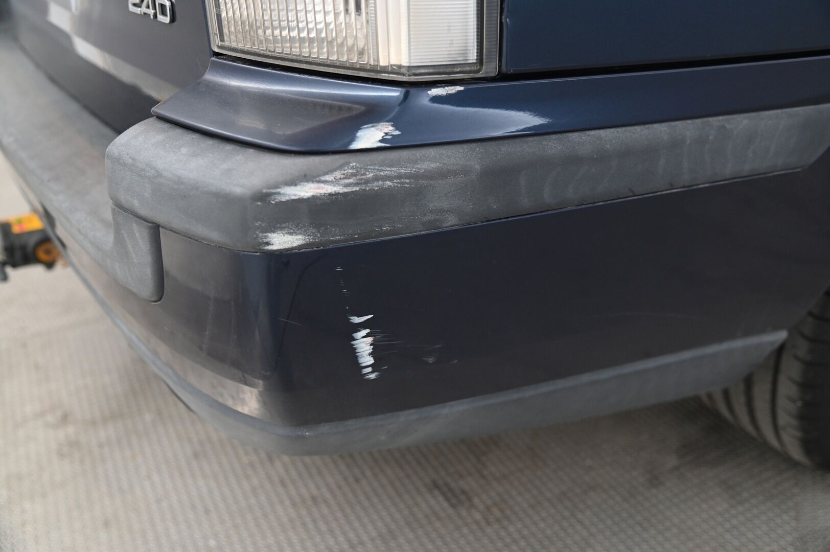 Volvo V70 2002 *Myydään Huutokaupat.com*