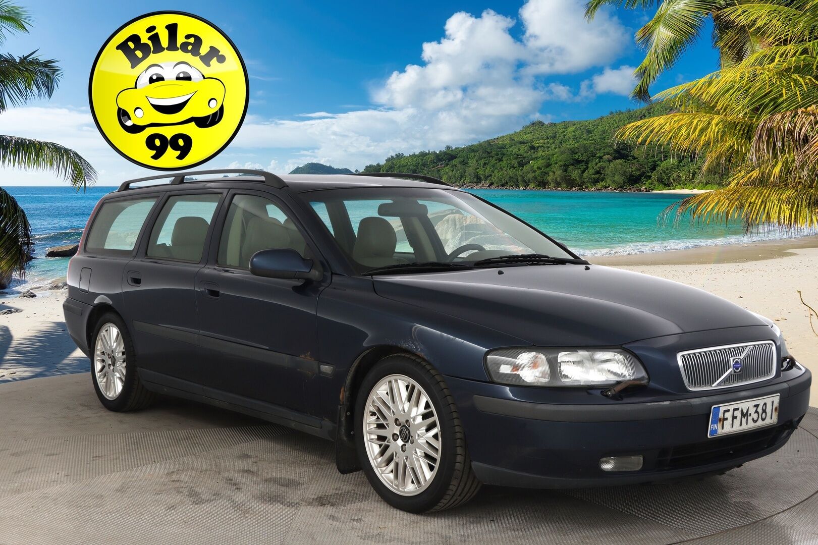 Volvo V70 2002 *Myydään Huutokaupat.com*