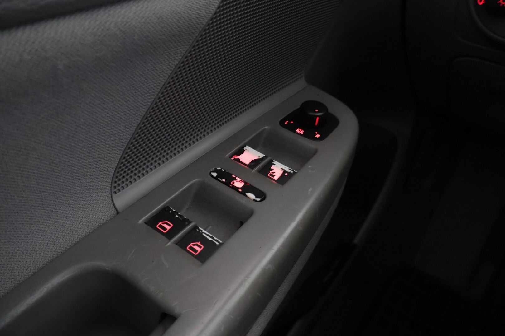 Volkswagen Golf 2003 1.4 Hatchback* YritysOutlet - Myydään vain yrityksille* - *YritysOutlet - Myydään vain yrityksille*