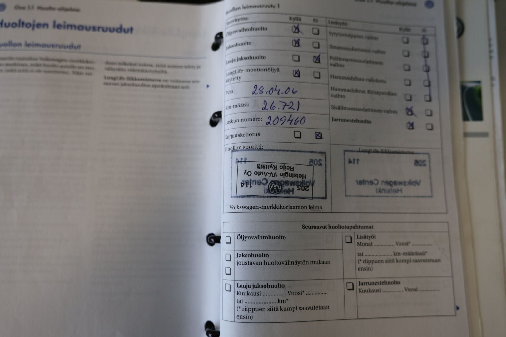 Volkswagen Golf 2004 4D GOLF HATCHBACK 1.6-1K/258 / Siisti! / Pitkä Leima! / Penkinlämmittimet / Tutkat / Suomi Auto! / *Yritys Outlet- Myydään vain yrityksille! /