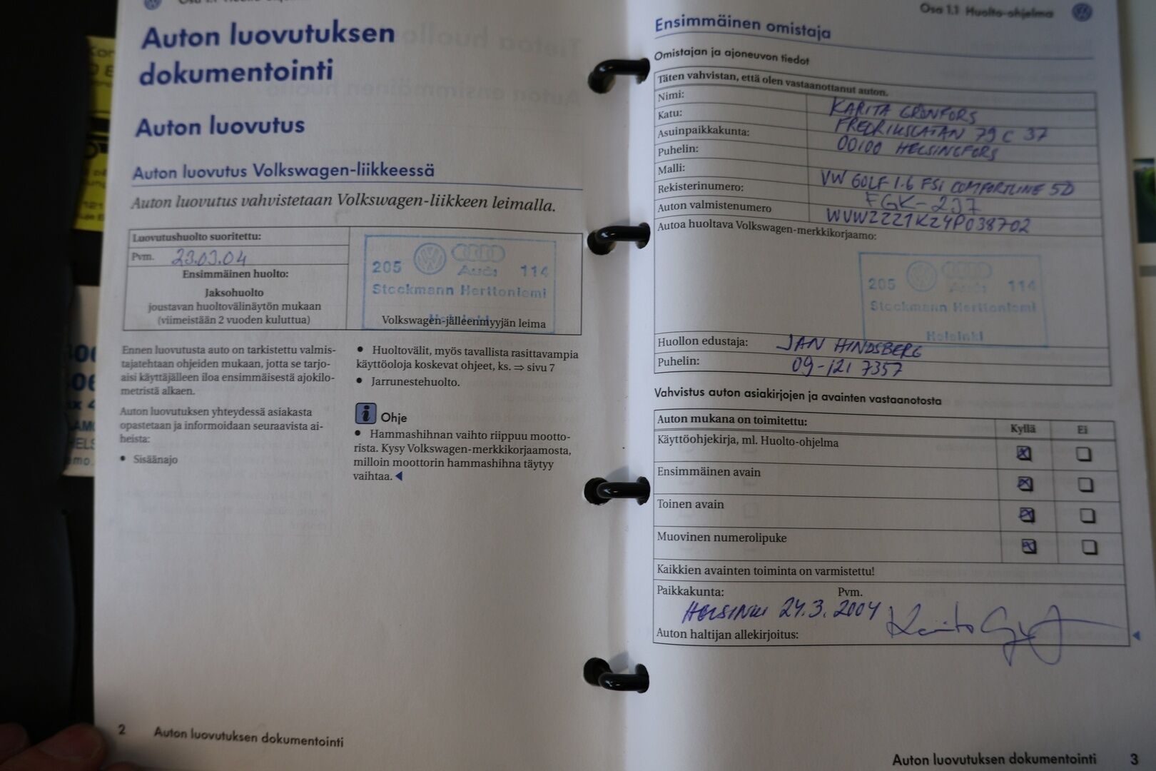 Volkswagen Golf 2004 4D GOLF HATCHBACK 1.6-1K/258 / Siisti! / Pitkä Leima! / Penkinlämmittimet / Tutkat / Suomi Auto! / *Yritys Outlet- Myydään vain yrityksille! /