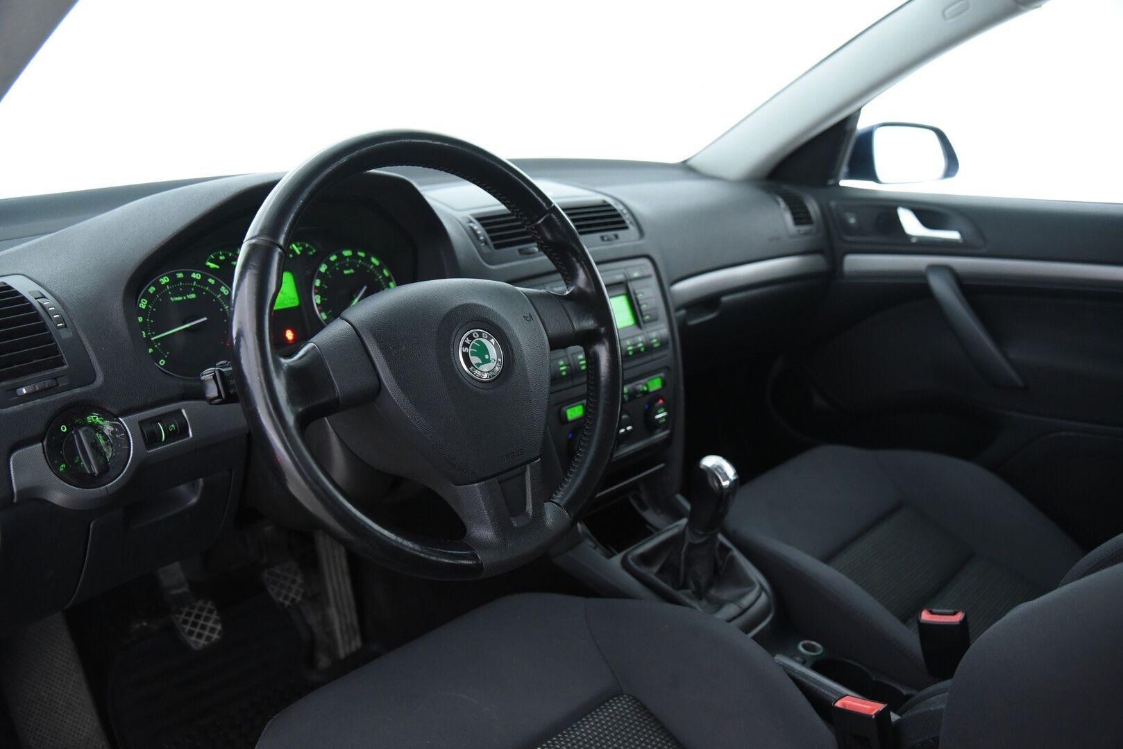 Skoda Octavia 2006 Myydään huutokaupat.com:issa!*