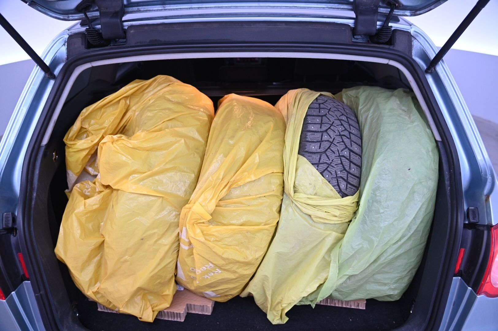 Volkswagen Passat 2007 *Myydään Huutokaupat.com* - *Myydään Huutokaupat.com kautta*