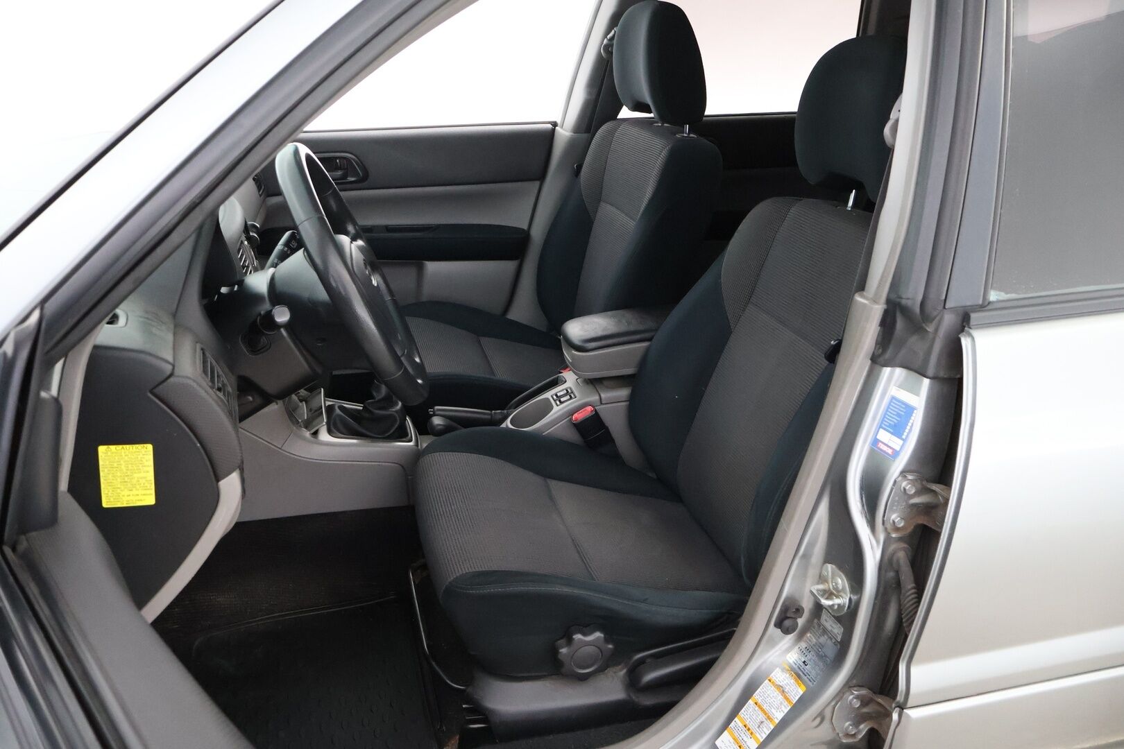 Subaru Forester 2006 MYYDÄÄN HUUTOKAUPAT.COM! - MYYDÄÄN HUUTOKAUPAT.COM!