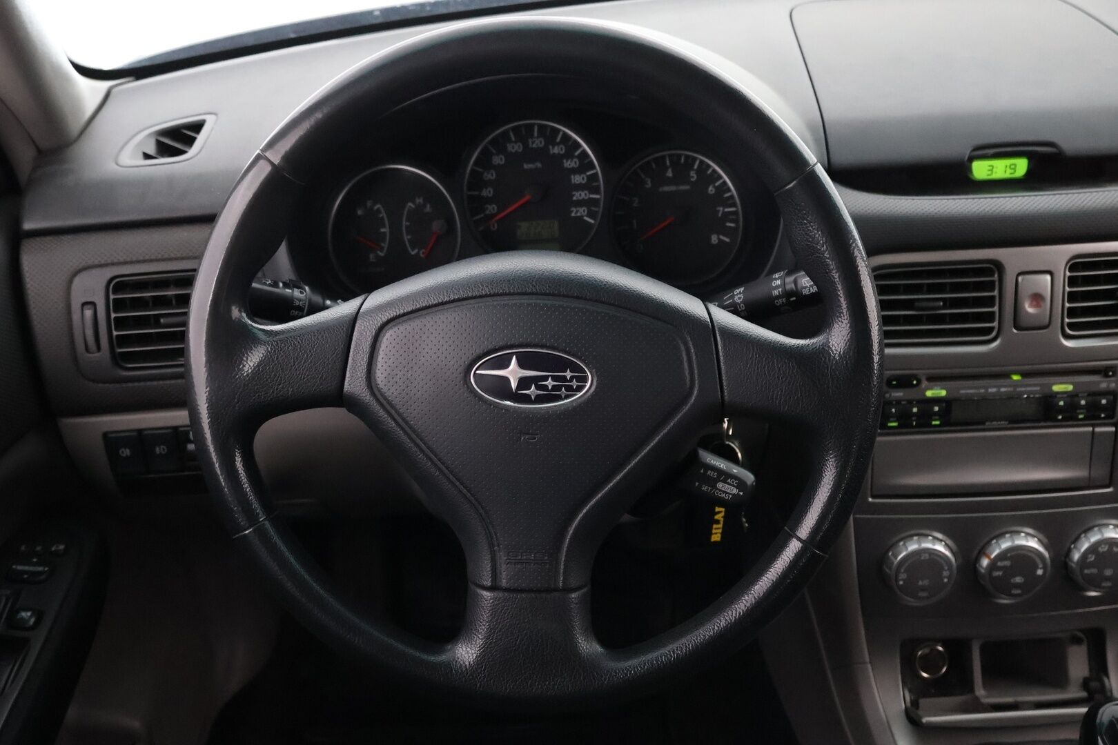 Subaru Forester 2006 MYYDÄÄN HUUTOKAUPAT.COM! - MYYDÄÄN HUUTOKAUPAT.COM!