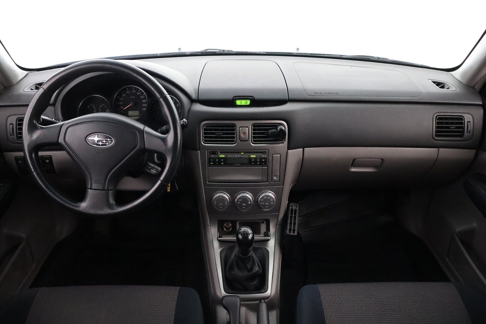 Subaru Forester 2006 MYYDÄÄN HUUTOKAUPAT.COM! - MYYDÄÄN HUUTOKAUPAT.COM!