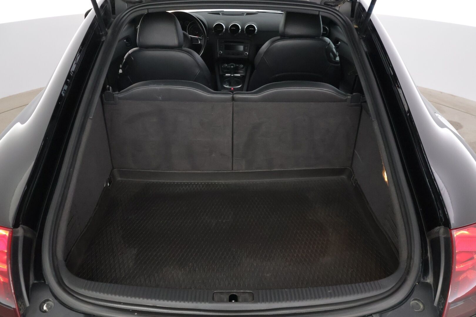 Audi TT 2007 Coupé 2,0 Turbo FSI 147 kW S tronic YritysOutlet - Myydään vain yrityksille - Tämä auto myydään YritysOutlet -valikoimasta vain yritykselle