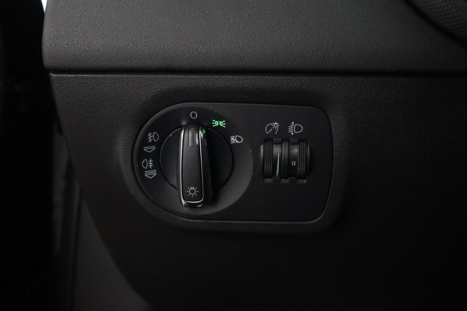 Audi TT 2007 Coupé 2,0 Turbo FSI 147 kW S tronic YritysOutlet - Myydään vain yrityksille - Tämä auto myydään YritysOutlet -valikoimasta vain yritykselle