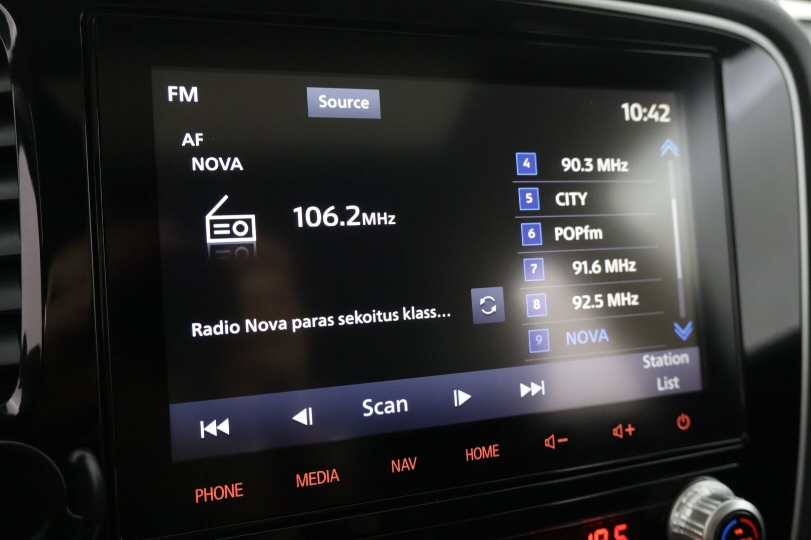 Mitsubishi Outlander PHEV 2020 Instyle 4WD 5P - KATSO VARUSTEET! | ACC | Kattoluukku | Rockford Fosgate Premium | Timanttinahka | 